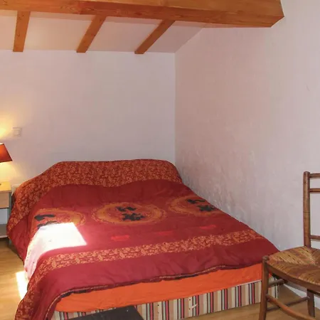 Amazing In La Begude-de-mazenc With Kitchen Truinas