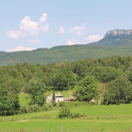 Amazing In La Begude-de-mazenc With Kitchen Holiday home